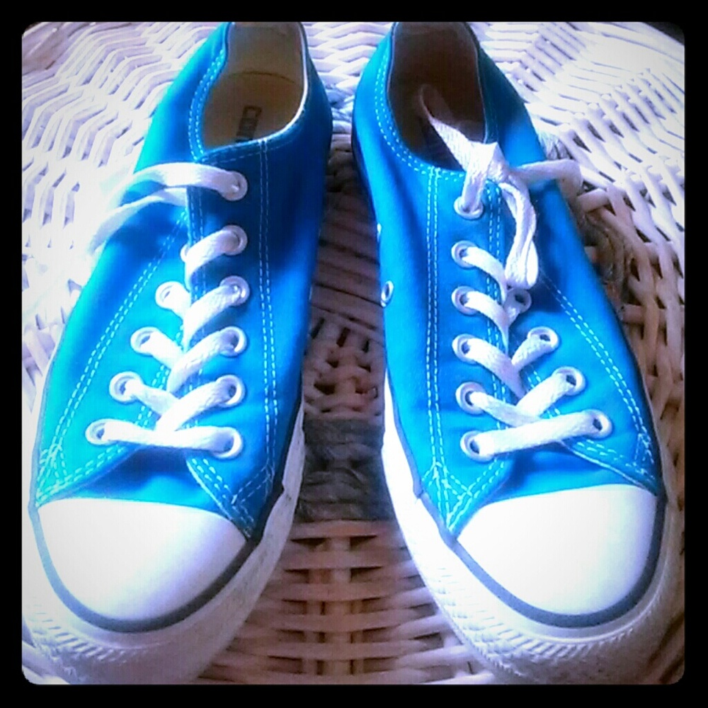 Converse Sneakers